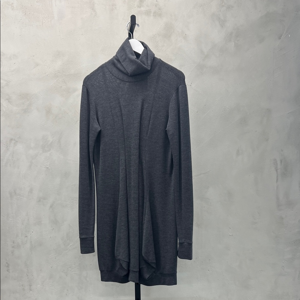 Elegant Charcoal Turtleneck Sweater for Women